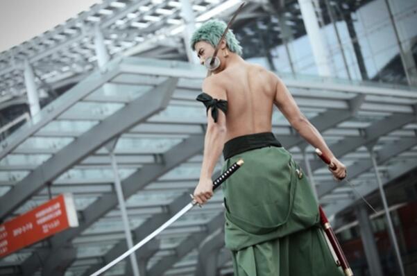 足球赛事：黑兔灭火