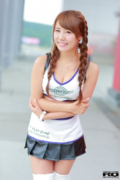 “千万”帮扶:千万元级拍品在交易市场重要性|篮球直播(图4) 足球赛事